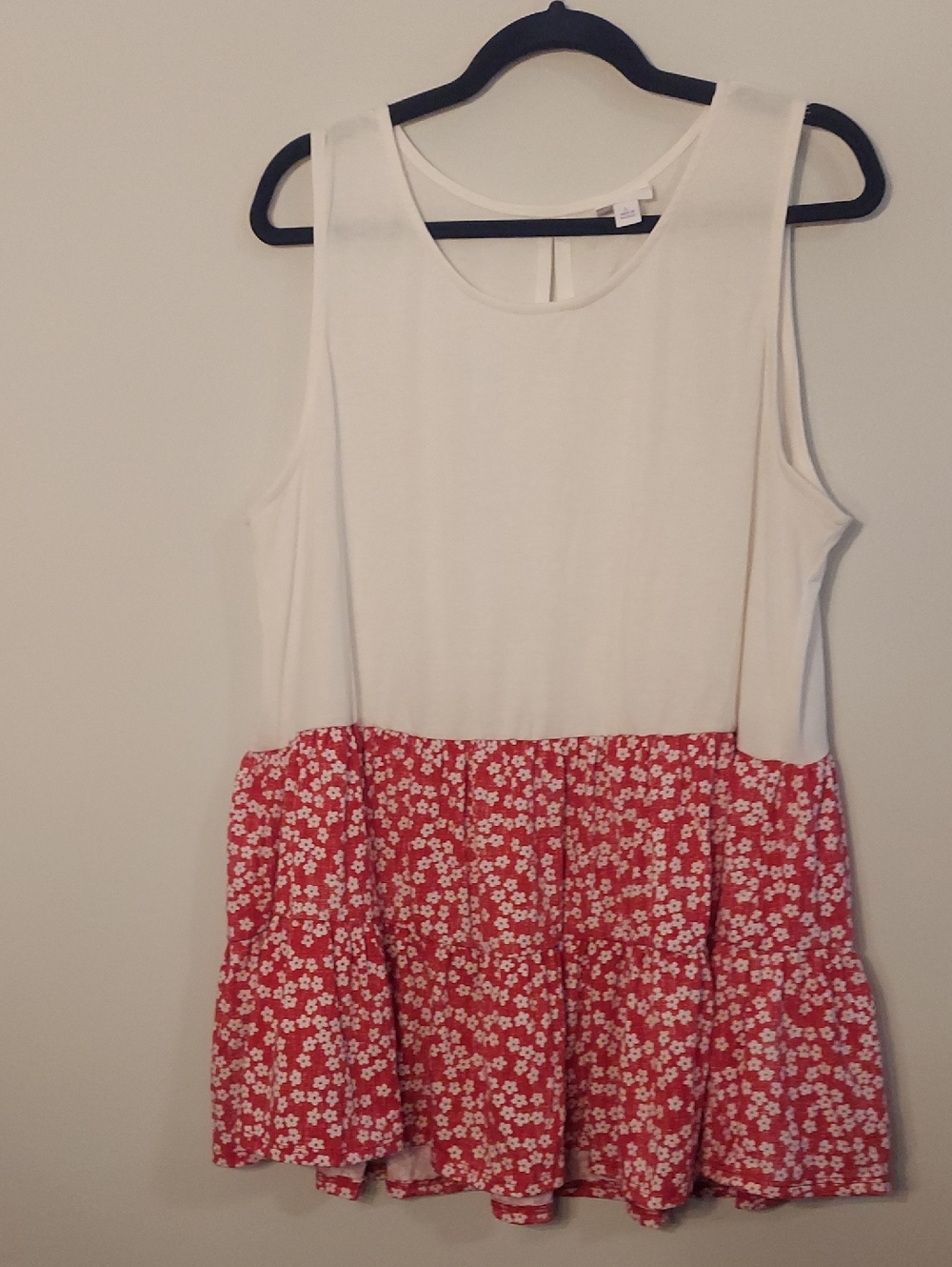 LulaRoe Eliana Sleeveless Tiered Top, L Red And White